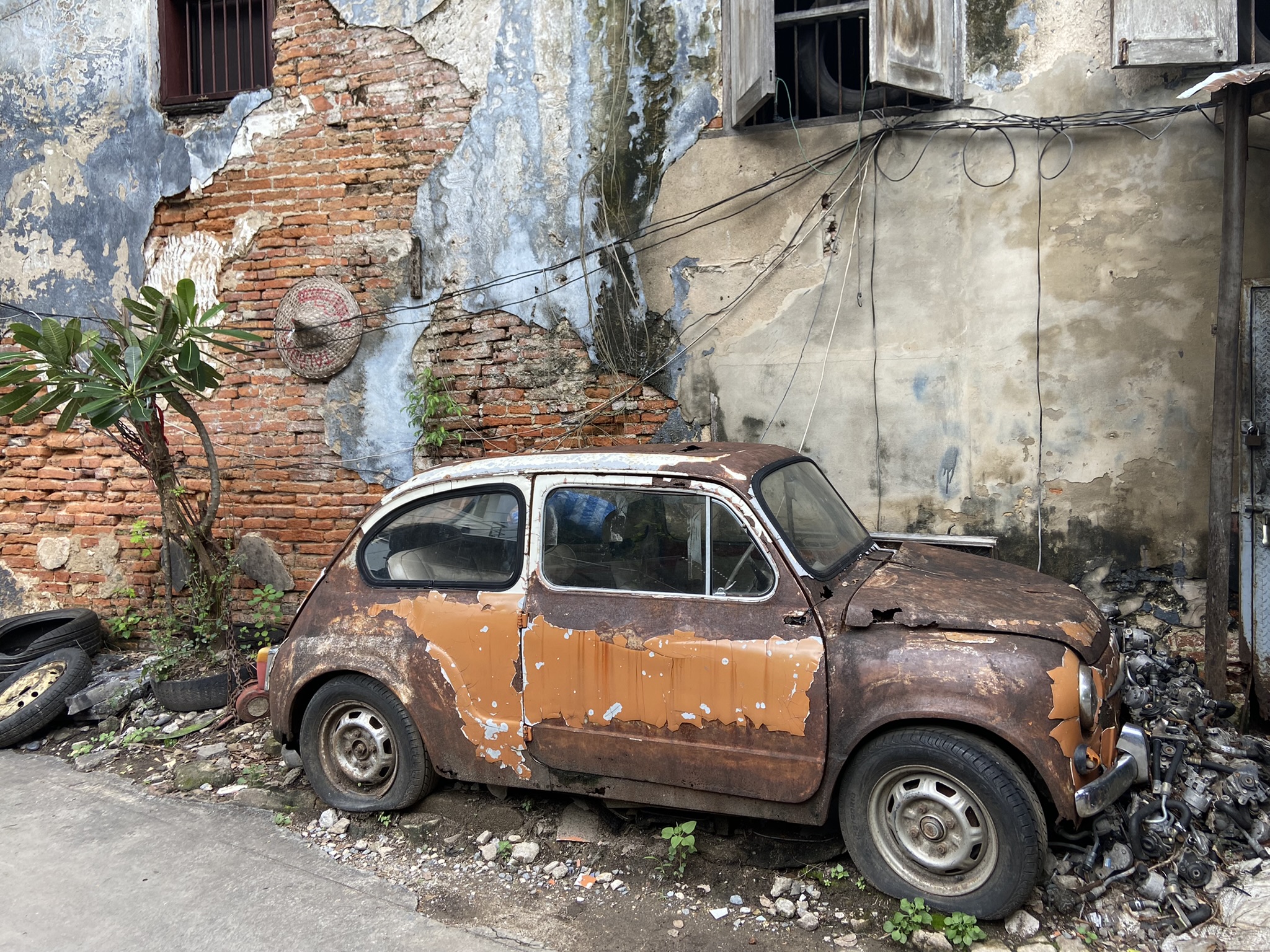 タラートノイ地区　の路地裏　散策