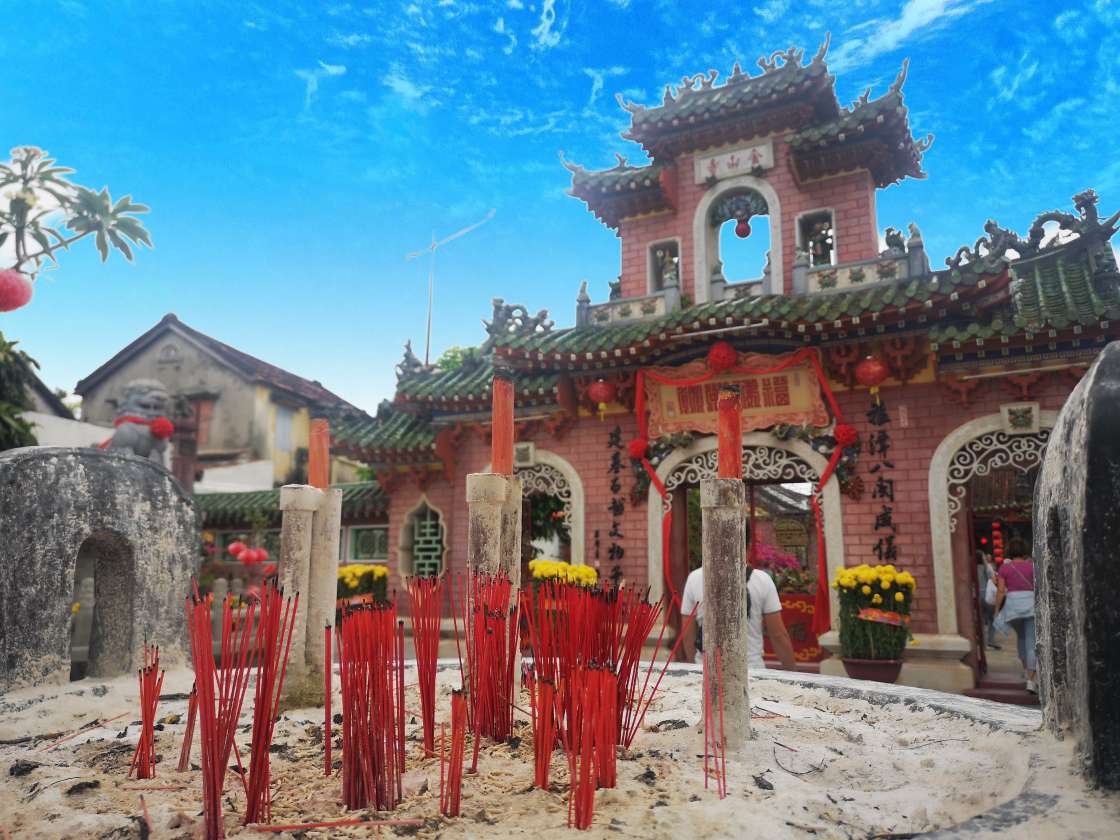 フンフンの家・日本橋・福建会館など 徒歩でご案内