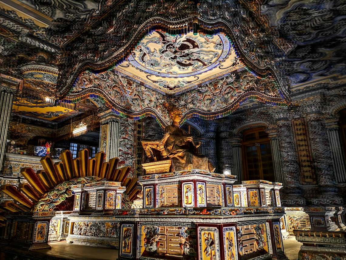 カイディン帝廟