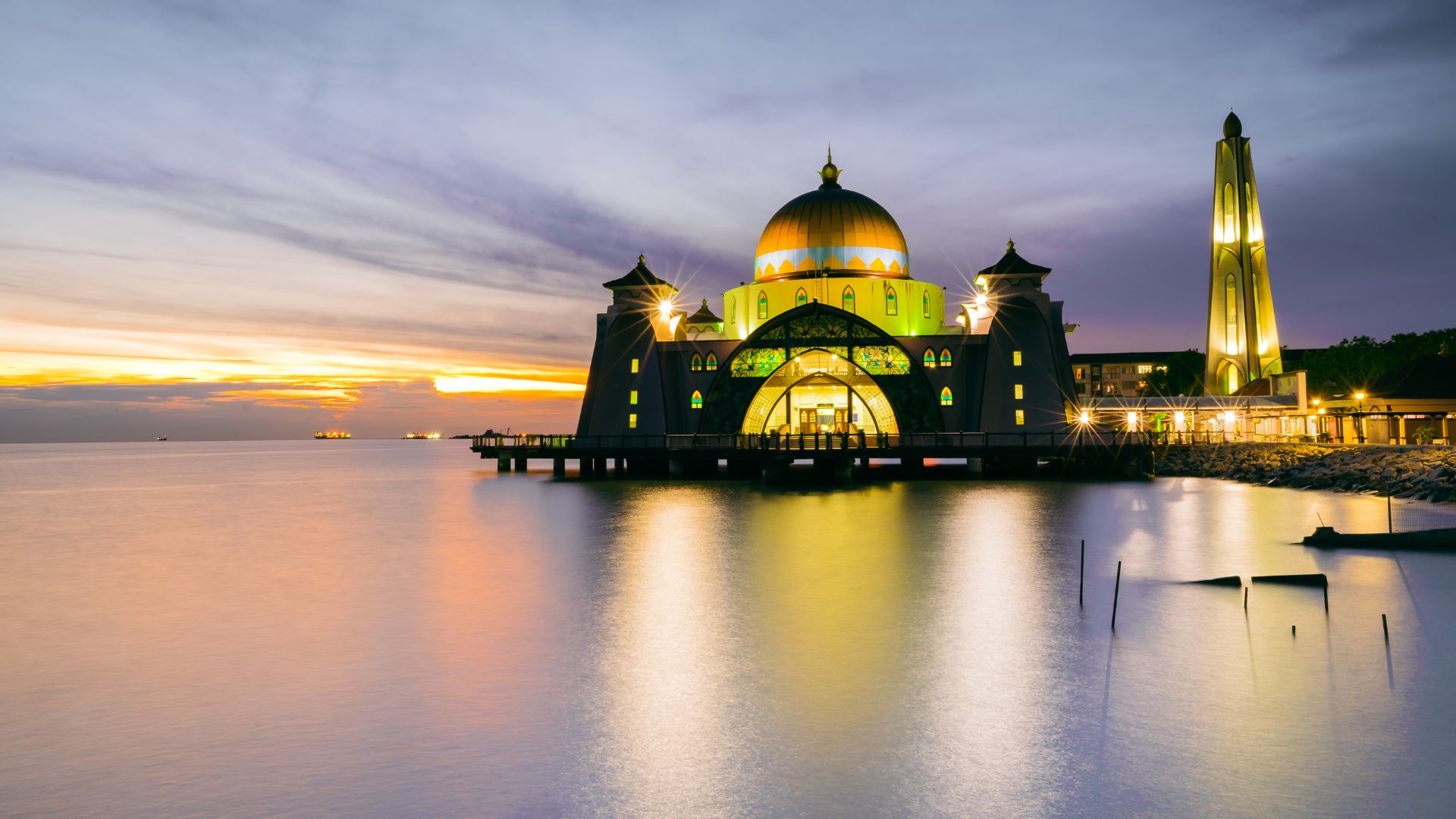 水上モスク(外観)