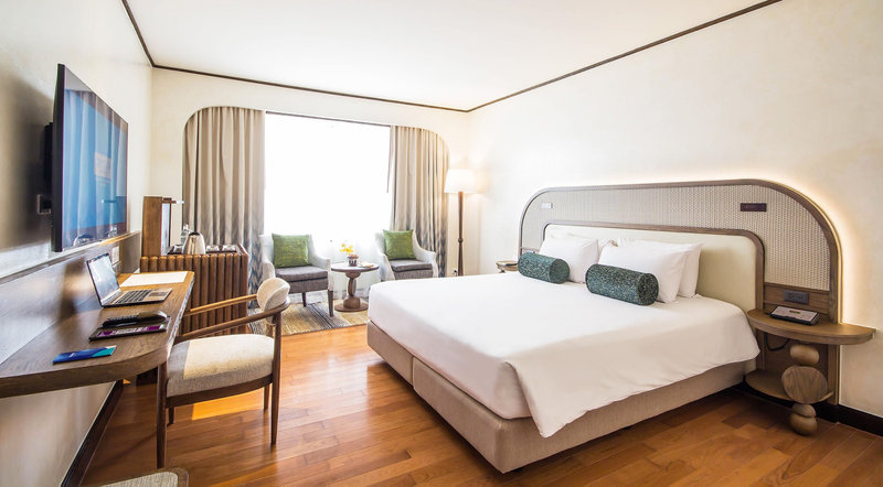 ウドンターニー市内　ホテルへチェックイン