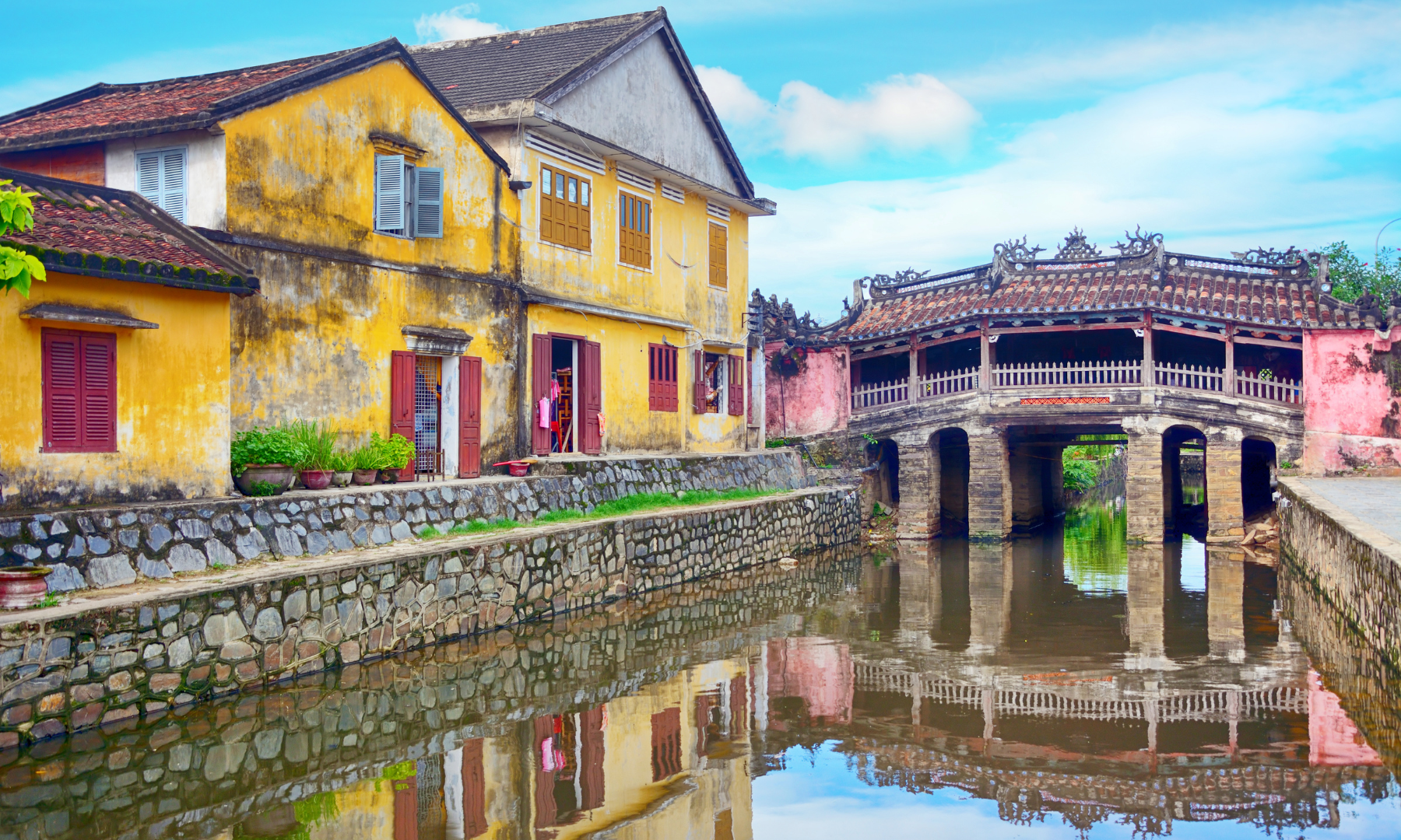 フンフンの家・福建会館など 徒歩でご案内