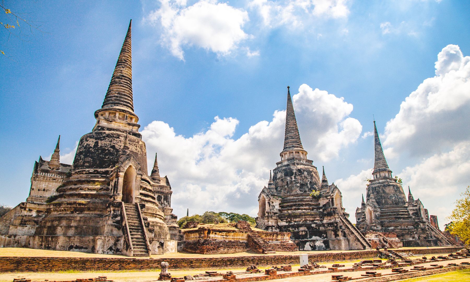 3人のアユタヤ王朝時代の王が眠る「ワットプラシーサンペット」