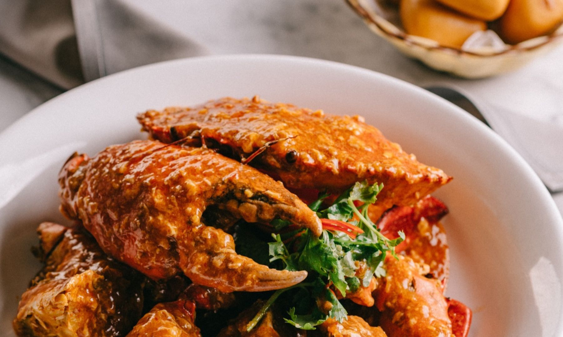 シンガポール必食グルメ！大人気JUMBOのチリクラブをお楽しみください