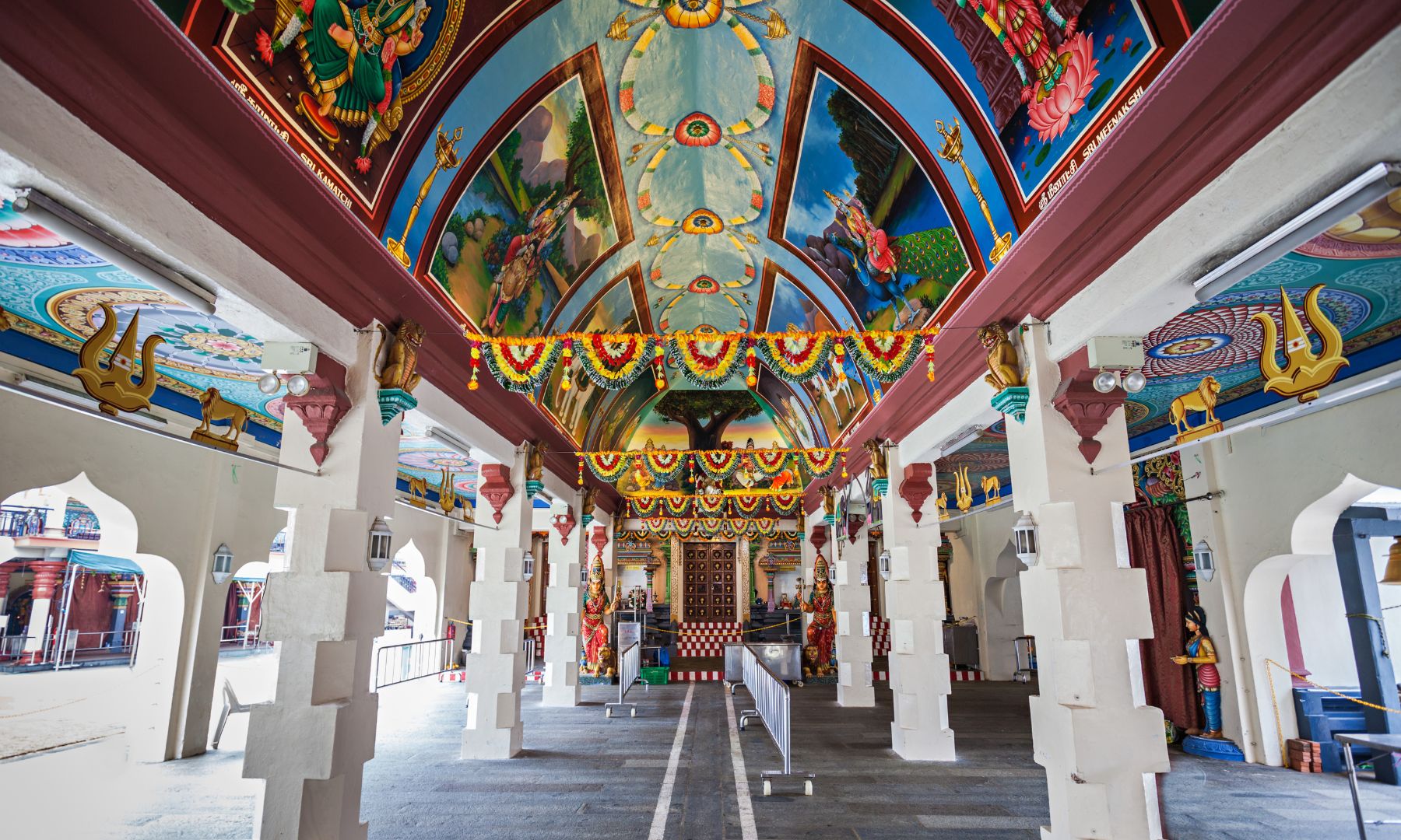 スリ・マリアマン寺院へ （人気のフォトスポット「コナンの壁画」でお写真タイム♪）