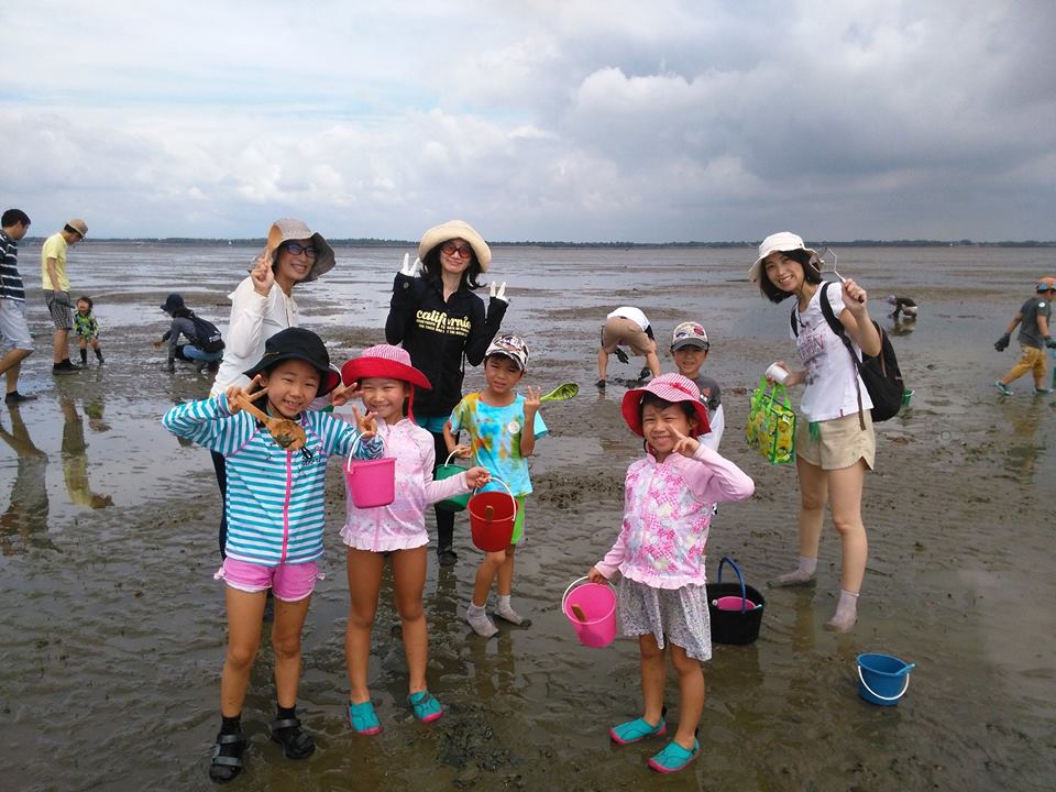 潮干狩り＆水浴び をお楽しみ下さい（自由時間 約1時間）