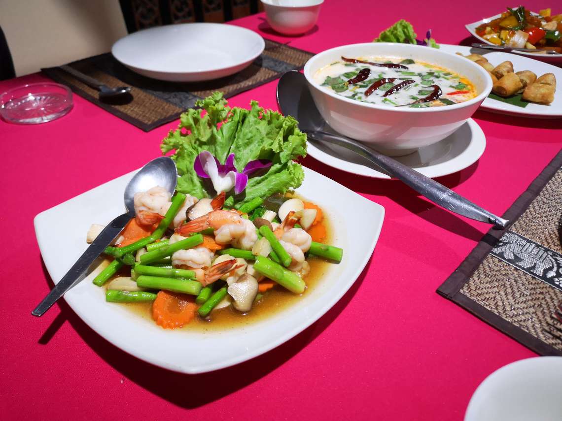 タイ料理のご夕食