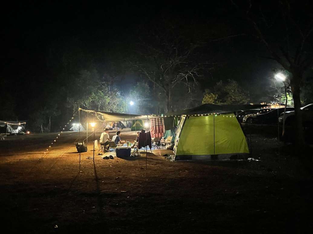 テントに戻り後、フリータイム