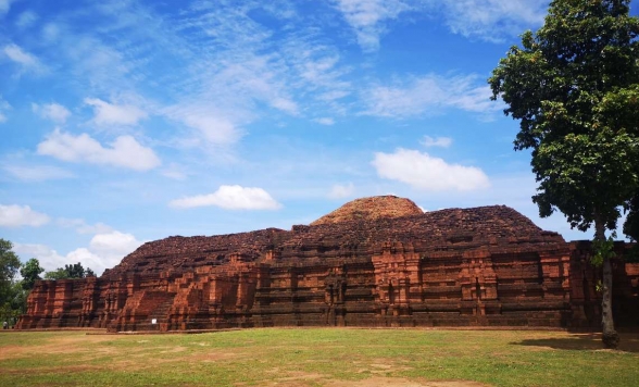 シーテープ歴史公園 日帰り観光 + 猿の街・ロッブリー遺跡にお立ち寄り 
