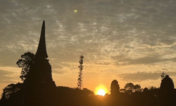 初日の出は世界遺産アユタヤで！2026年の幕開けを神秘の遺跡で迎えよう