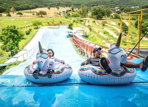 トーンソムブーンクラブ