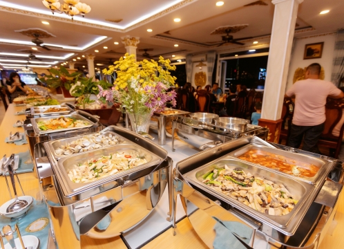 サイゴン川インドシナ・クイーン号