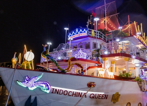 サイゴン川インドシナ・クイーン号