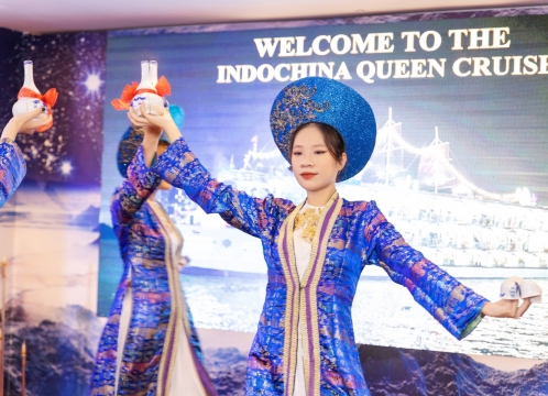 サイゴン川インドシナ・クイーン号