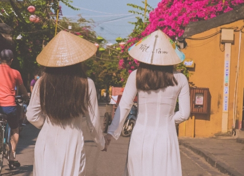 アオザイレンタル