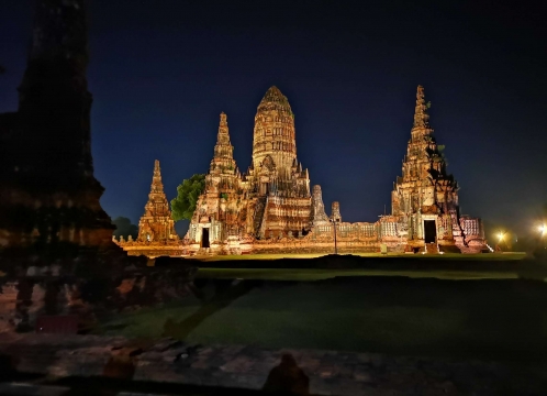 アユタヤ遺跡_ライトアップ