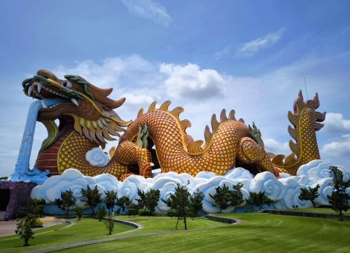 ドラゴンパラダイス公園