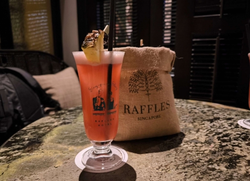 ラッフルズホテル_ロングバー