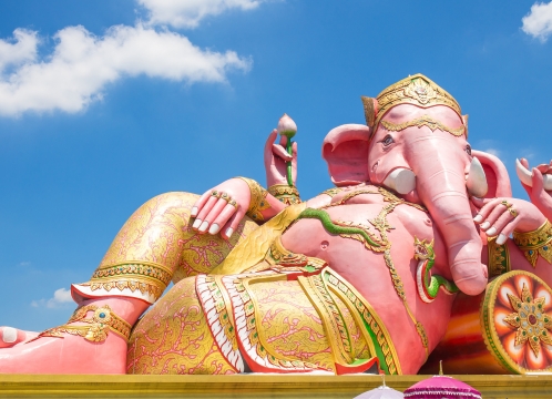 ワットサマーンラッタナーラーム＿ピンクガネーシャ