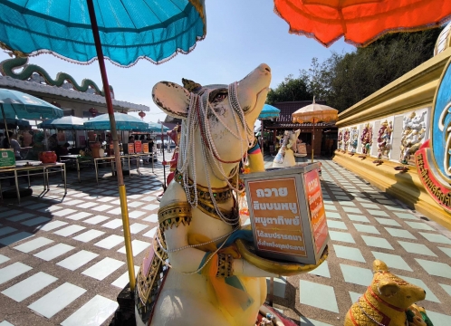 ピンクガネーシャ_ワット・サマーンラッタナーラーム