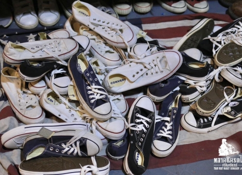 シーナカリン鉄道市場_タラートロットファイシーナカリン