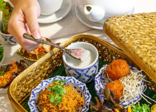 ホリデイインのタイ式アフタヌーンティー