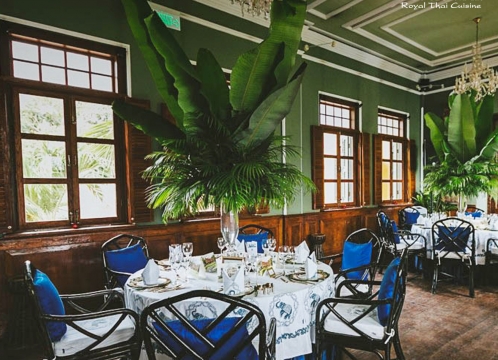 ブルーエレファント