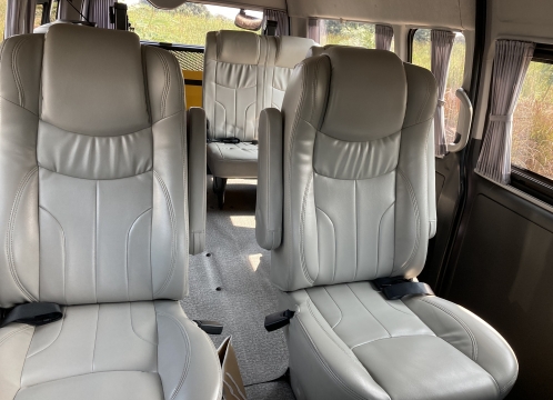 貸し切りチャーター_電動車椅子対応車両