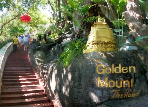 *準備中*写真映え×絶景 人気急上昇のバンコ2大寺院 ～人気キャラクター装飾の「ワットパリワート」＆黄金の丘「ワットサケット」