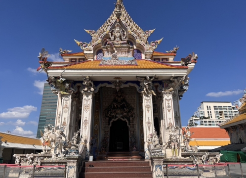 ワット・パリワート・ラーチャソンクラーム