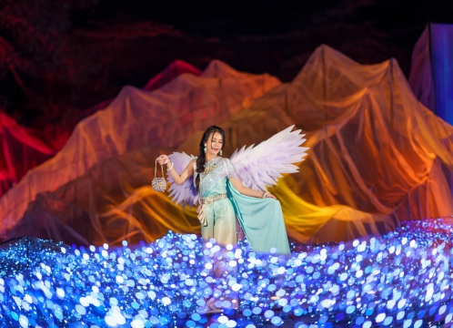 タイ伝統衣装フォト×イルミネーション