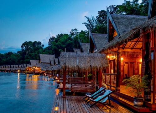 フロートハウス