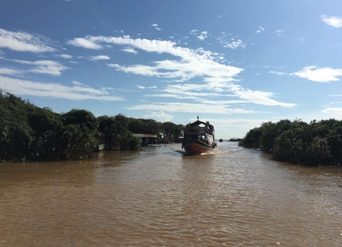 トンレサップ湖