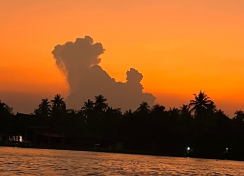 ホタルクルーズへ出発