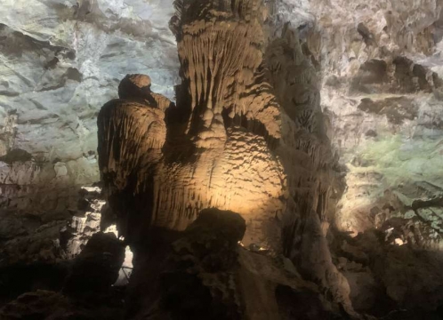 世界遺産フォンニャケバン国立公園観光