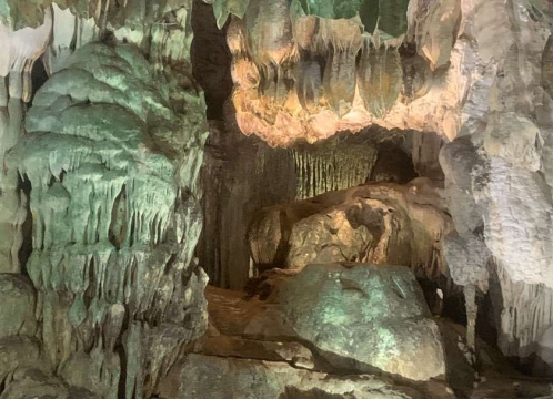 世界遺産フォンニャケバン国立公園観光