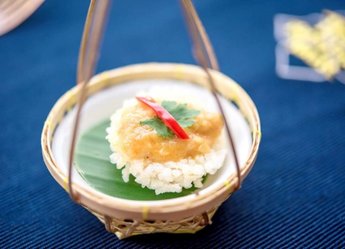 蓮の花のミアンカム