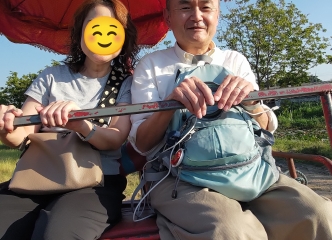 エレファントビレッジ（像は揺れます）