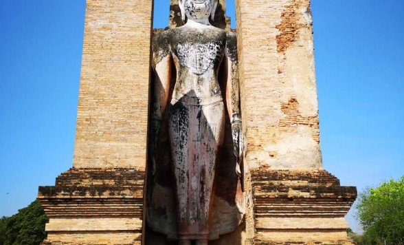 二つの世界遺産を丸ごと日帰りで！ 王朝発祥の地 スコータイ+シーサッチャナライ