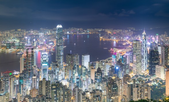 ビクトリアピークからの100万ドルの夜景観賞とビクトリアハーバーの壮大な夜景鑑賞ツアー