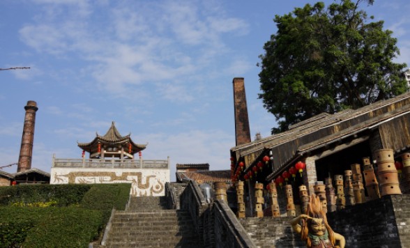 見どころ凝縮、歴史と陶器の街・仏山1日ツアー＜終日/昼食付き/専用車選択可/日本語ガイド＞