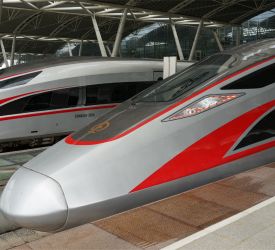 高速鉄道【G3006】にご乗車になり、潮仙駅へ向けて出発