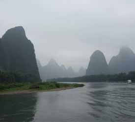 ※船内にて昼食