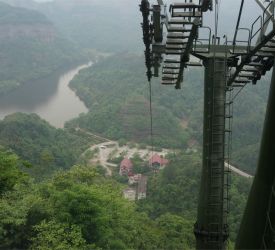 ロープウェイを利用して、一気に「韶音亭」へ