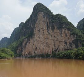 世界文化遺産「佐江花山の岩絵の文化的景観」へご案内