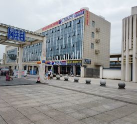 桂林北駅 集合