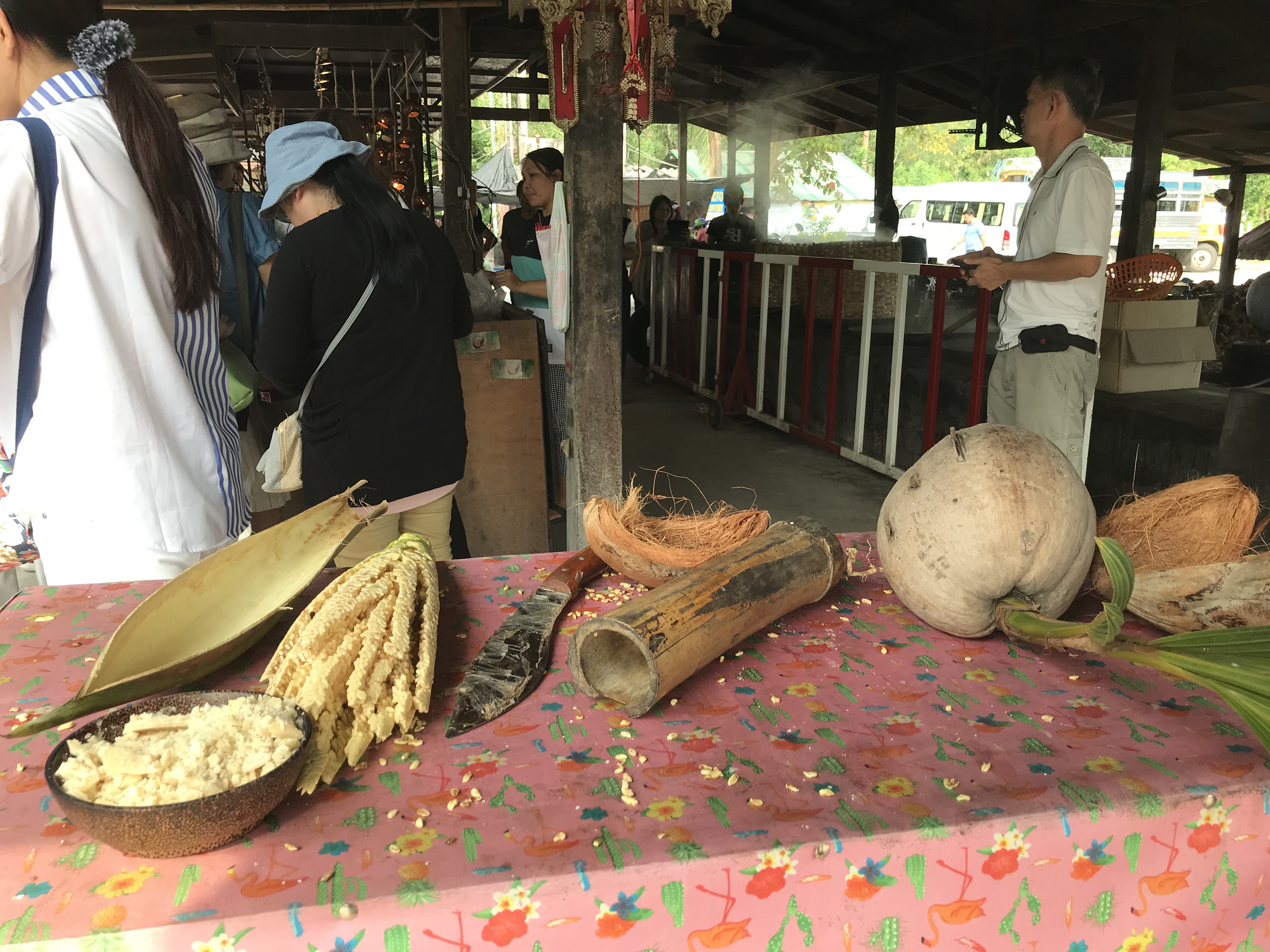 ココナッツファーム見学＆お手洗い休憩