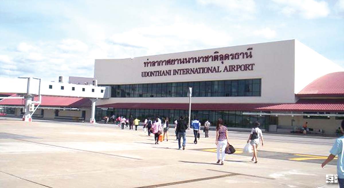 ウドーンターニー空港 ご到着・到着出口で日本語ガイドがお出迎え