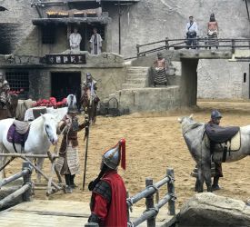 民俗文化村名物騎馬ショー「大漠伝奇」観覧