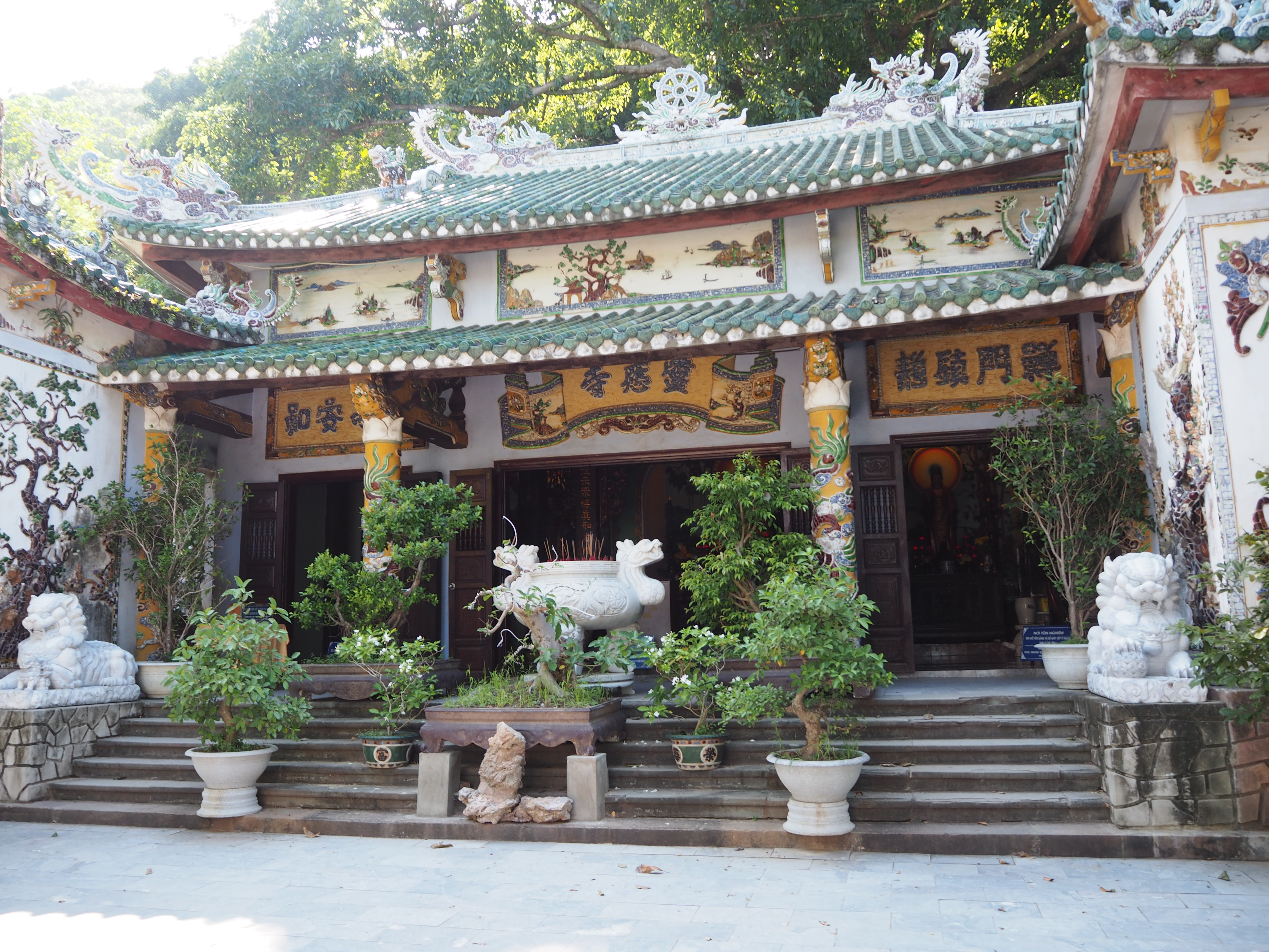 ダナン市内を一望しよう「五行山」